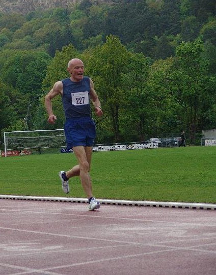 Wolfgang Kownatka kurz vor dem Ziel nach 400 m